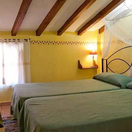 Apartment Comfortable In With Balcony And View Robledillo De Gata