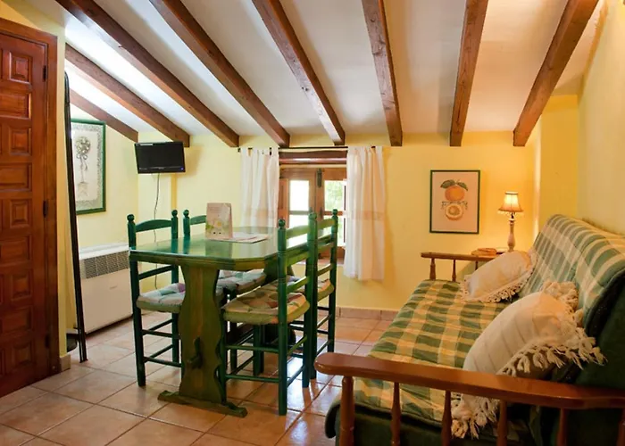 Comfortable In With Balcony And View Robledillo De Gata