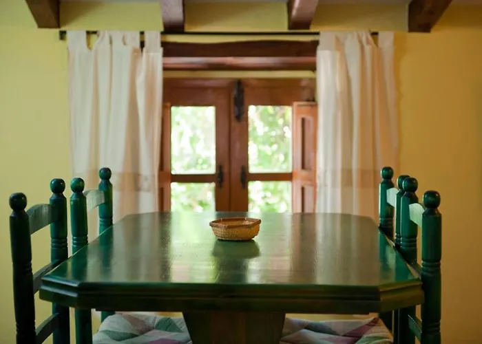 Comfortable In With Balcony And View * Robledillo De Gata